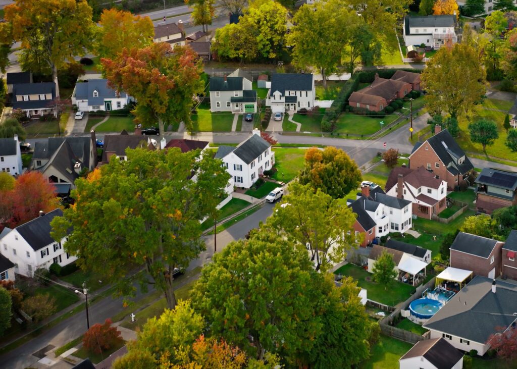 How Tech-Driven Marketing Is Changing Luxury Real Estate in Small Markets – RISMedia’s Housecall